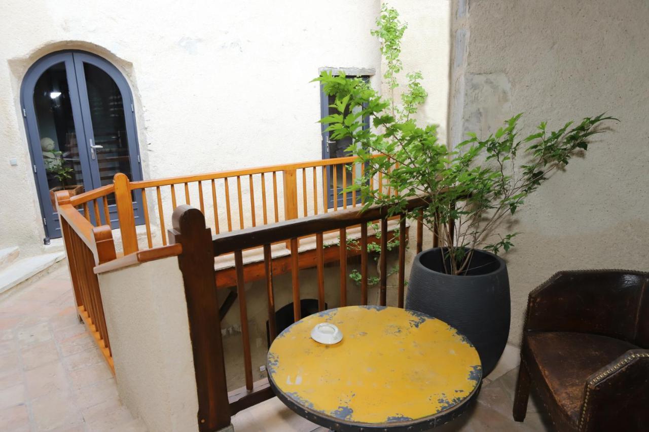 La Casa De Boulbon Hotel Exterior foto